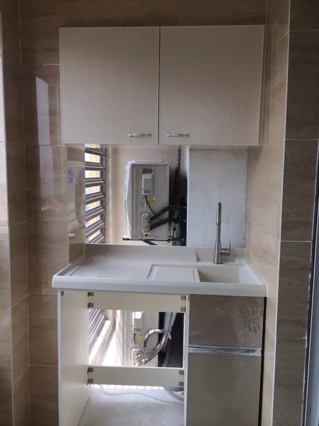 �к�������װ�ް���